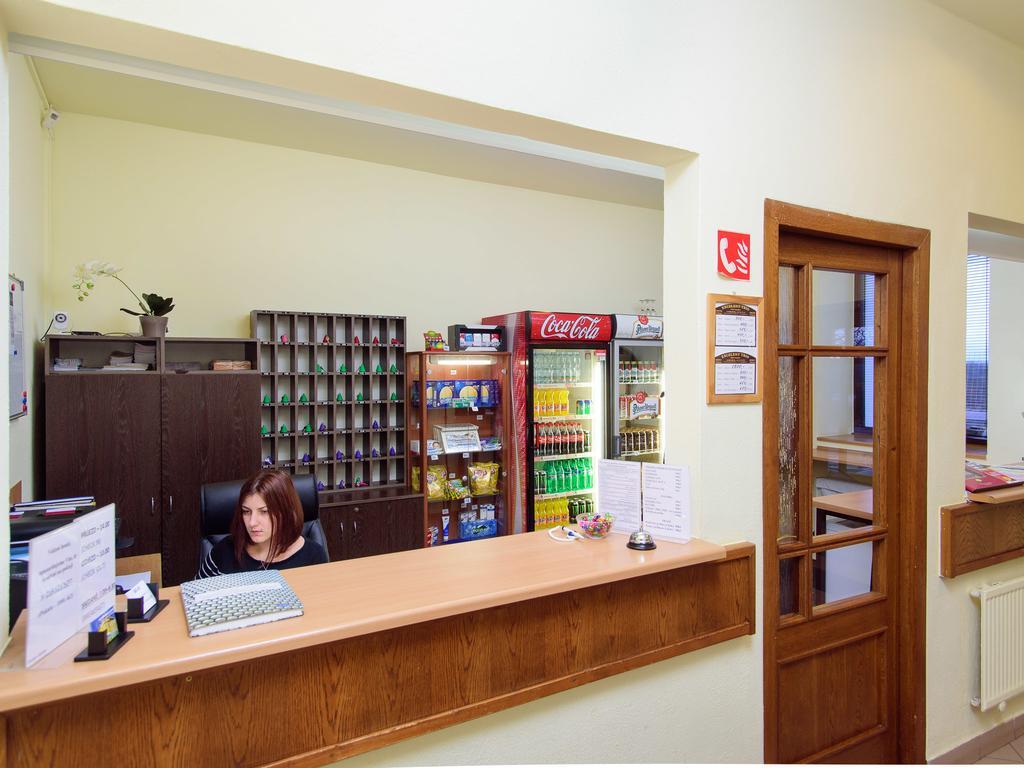 Hotel Brilliant براغ المظهر الخارجي الصورة